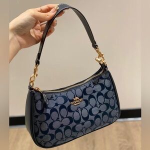 Coach Teri Shoulder Bag Signature Chambray
